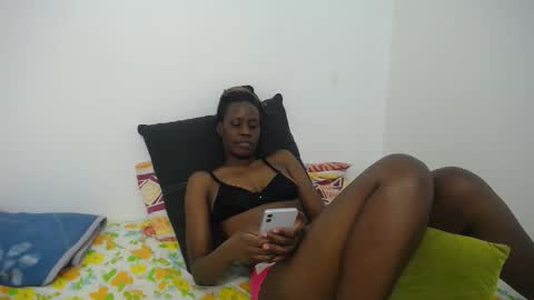 Snapshot of secretdebx chatting on November 3, 9:21 am Cherry online show from November 3, 9:21 am