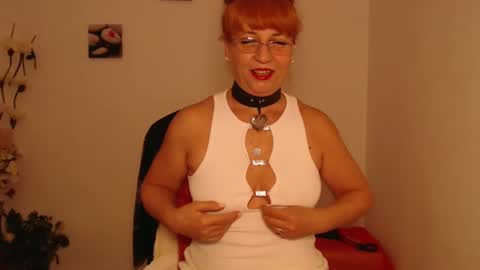 Snapshot of secretrosemary chatting on December 4, 7:12 pm SecretRosemary online show from December 4, 7:12 pm