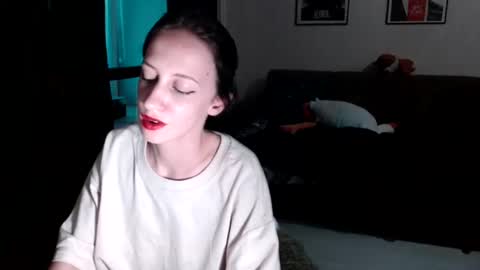Snapshot of secrettt_poison chatting on July 17, 4:01 pm secrettt_poison online show from July 17, 4:01 pm