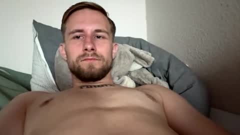 seducemeplease29 online show from July 15, 5:02 am