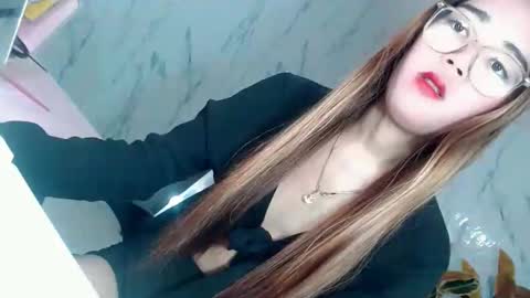 seducing_angela online show from September 23, 12:57 am