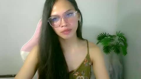 seducive_allea online show from December 22, 5:04 am