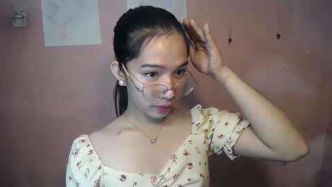 Snapshot of seductive_abia chatting on March 8, 5:22 am JUST CALL ME ABIA online show from March 8, 5:22 am