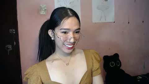 Snapshot of seductive_abia chatting on March 27, 4:29 am JUST CALL ME ABIA online show from March 27, 4:29 am