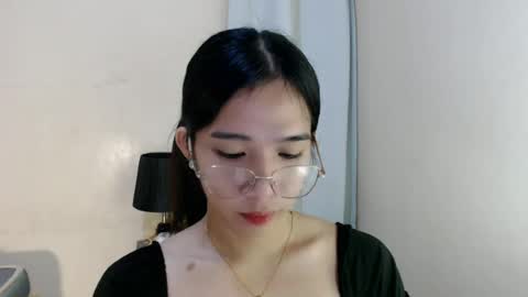 Snapshot of seductive_abia chatting on June 14, 6:32 pm JUST CALL ME ABIA online show from June 14, 6:32 pm