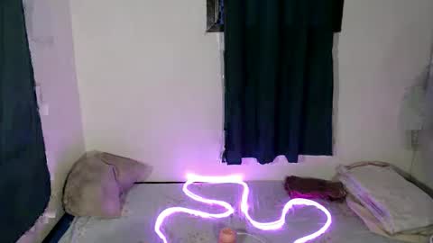 Snapshot of seductive_chailyn chatting on October 9, 8:23 am just call me baby online show from October 9, 8:23 am