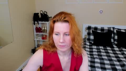 seductive_foxy_ online show from February 5, 5:06 pm