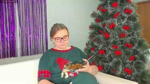 seductive_she_wolf online show from December 27, 12:23 pm