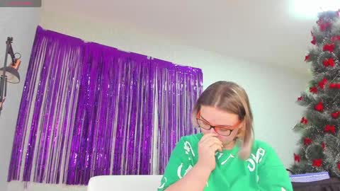 seductive_she_wolf online show from December 28, 10:03 am