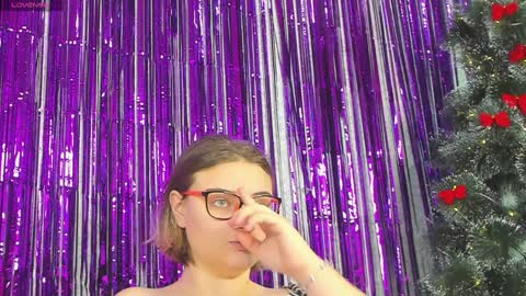seductive_she_wolf online show from January 4, 10:38 am