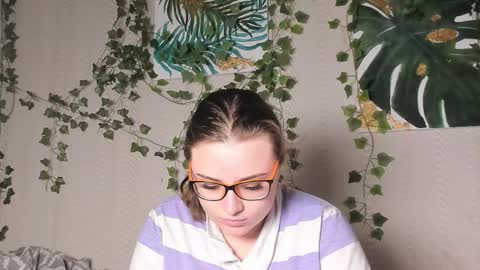 seductive_she_wolf online show from November 3, 3:24 pm