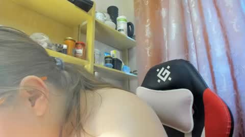 seductive_she_wolf online show from April 27, 2:53 am