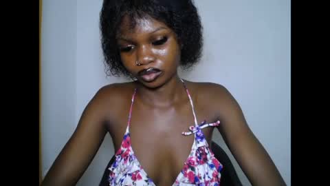 seductive_sugar247 online show from May 15, 3:52 pm