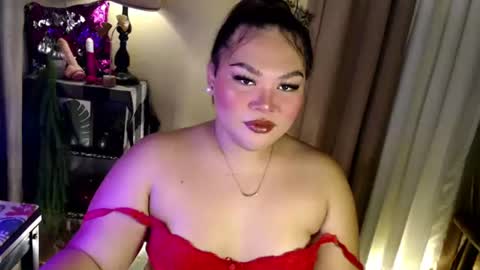 Snapshot of seductivecurvesxxx chatting on June 26, 5:12 am Its me Jazzi online show from June 26, 5:12 am