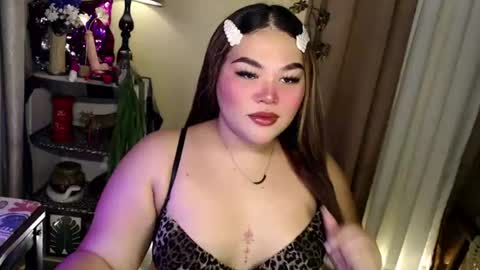 Snapshot of seductivecurvesxxx chatting on July 14, 6:07 am Its me Jazzi online show from July 14, 6:07 am