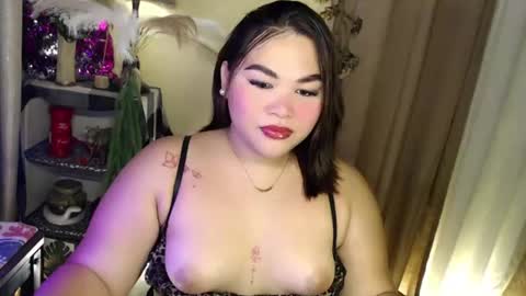Snapshot of seductivecurvesxxx chatting on July 21, 6:16 am Its me Jazzi online show from July 21, 6:16 am