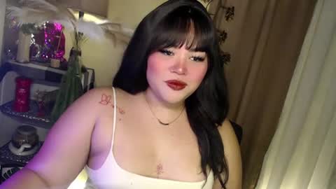 Snapshot of seductivecurvesxxx chatting on July 27, 5:14 am Its me Jazzi online show from July 27, 5:14 am
