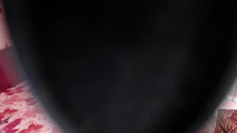 Snapshot of seductivesanya chatting on December 2, 4:13 pm Sanya Madrigal online show from December 2, 4:13 pm