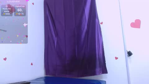 Snapshot of seductivespellvagina80 chatting on November 2, 5:10 am Estefany online show from November 2, 5:10 am