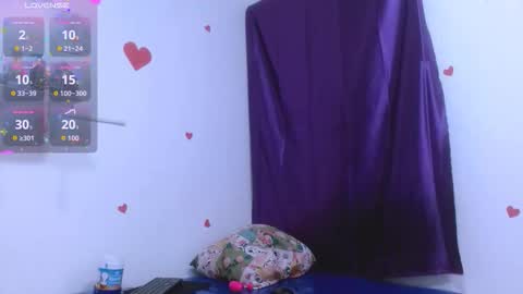 Snapshot of seductivespellvagina80 chatting on November 7, 12:49 pm Estefany online show from November 7, 12:49 pm