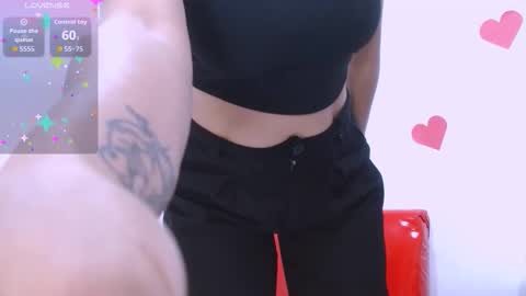 Snapshot of seductivespellvagina80 chatting on November 10, 1:10 pm Estefany online show from November 10, 1:10 pm