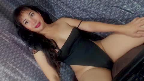Julia Starlette online show from April 13, 3:45 am