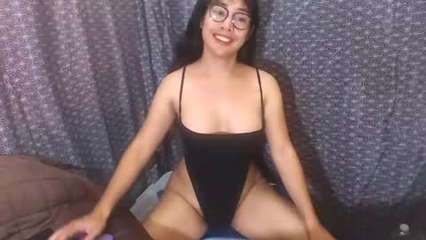 Snapshot of seductresstsjulia chatting on July 23, 2:26 pm Julia Starlette online show from July 23, 2:26 pm