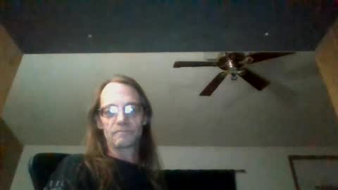 Snapshot of seeaaronscock chatting on July 9, 6:50 am Aaron Guitar online show from July 9, 6:50 am