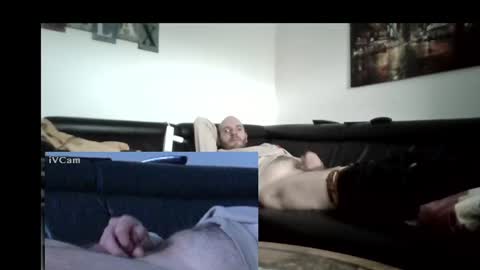 Snapshot of seeebi chatting on October 5, 6:34 am Sebastian online show from October 5, 6:34 am