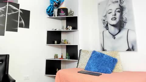 seelena_f online show from November 4, 10:36 am