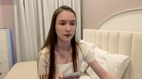 Seelexi online show from June 16, 2:52 pm