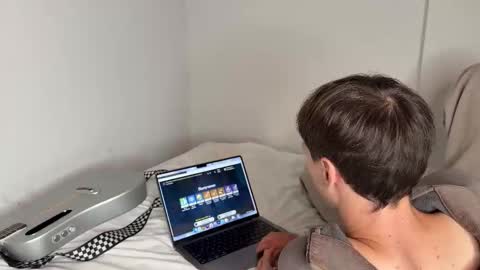 Snapshot of sehorn chatting on March 27, 4:51 am sehorn online show from March 27, 4:51 am