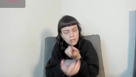 seijacu  online show from November 28, 7:16 pm