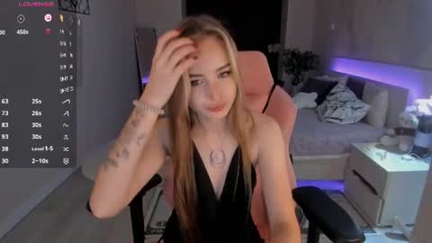 Lucia Lucy online show from June 17, 11:16 pm