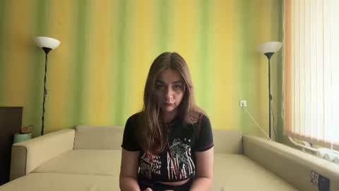 Snapshot of selanara chatting on June 13, 11:08 am Arienna online show from June 13, 11:08 am
