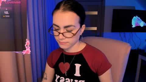 Snapshot of selectrra chatting on December 15, 3:31 pm selectrra online show from December 15, 3:31 pm