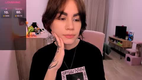 Snapshot of selectrra chatting on February 17, 11:55 am selectrra online show from February 17, 11:55 am