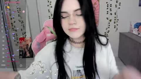 Selena  online show from February 11, 5:05 am