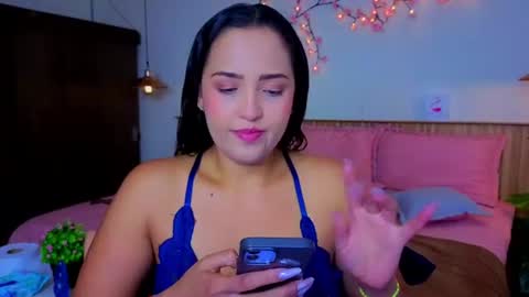 Snapshot of selena__noir chatting on June 10, 7:02 pm Call me S E L E N A online show from June 10, 7:02 pm