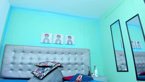 Selena online show from February 26, 6:58 am