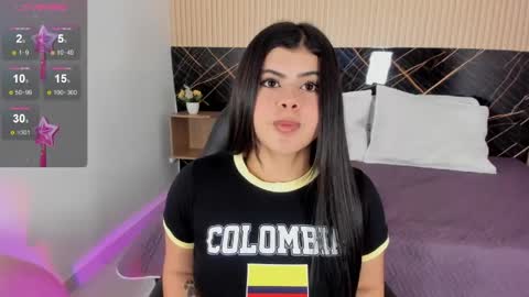 Snapshot of selena_diaz_ chatting on May 7, 3:01 am Selena online show from May 7, 3:01 am