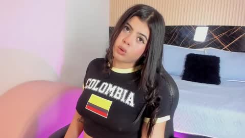 Snapshot of selena_diaz_ chatting on May 15, 4:41 am Selena online show from May 15, 4:41 am