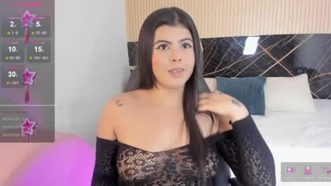 Snapshot of selena_diaz_ chatting on May 20, 4:18 am Selena online show from May 20, 4:18 am