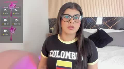 Snapshot of selena_diaz_ chatting on May 28, 3:48 am Selena online show from May 28, 3:48 am