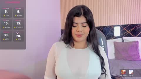 Snapshot of selena_diaz_ chatting on July 22, 3:20 am Selena online show from July 22, 3:20 am