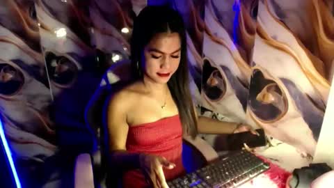 selena_fox2000 online show from March 25, 10:32 am