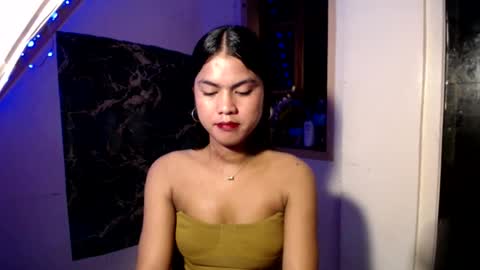 Snapshot of selena_fox2000 chatting on June 13, 12:25 pm selena_fox2000 online show from June 13, 12:25 pm