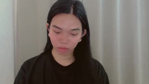 Snapshot of selena_fuckdoll chatting on December 11, 1:37 am Selena online show from December 11, 1:37 am