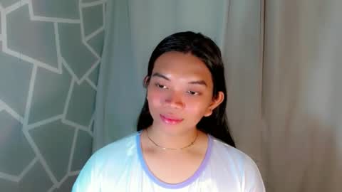 Selena online show from March 12, 1:28 pm