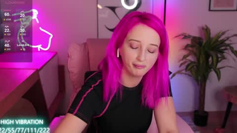 Snapshot of selena_lily chatting on January 26, 10:24 pm Selena Lily online show from January 26, 10:24 pm
